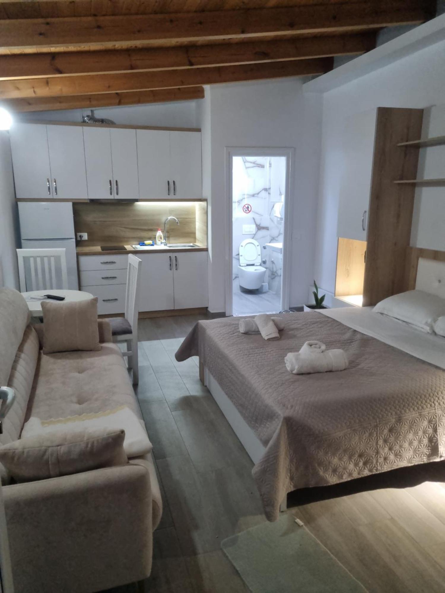 Vila Soleil Vlorë 외부 사진